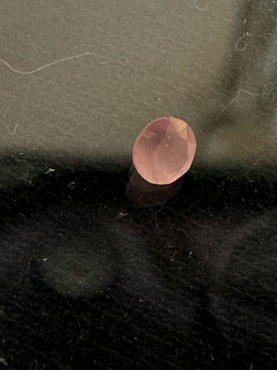 インカローズ 北海道産 透明ラウンドカット2.5mm ロードクロサイトルース拍卖