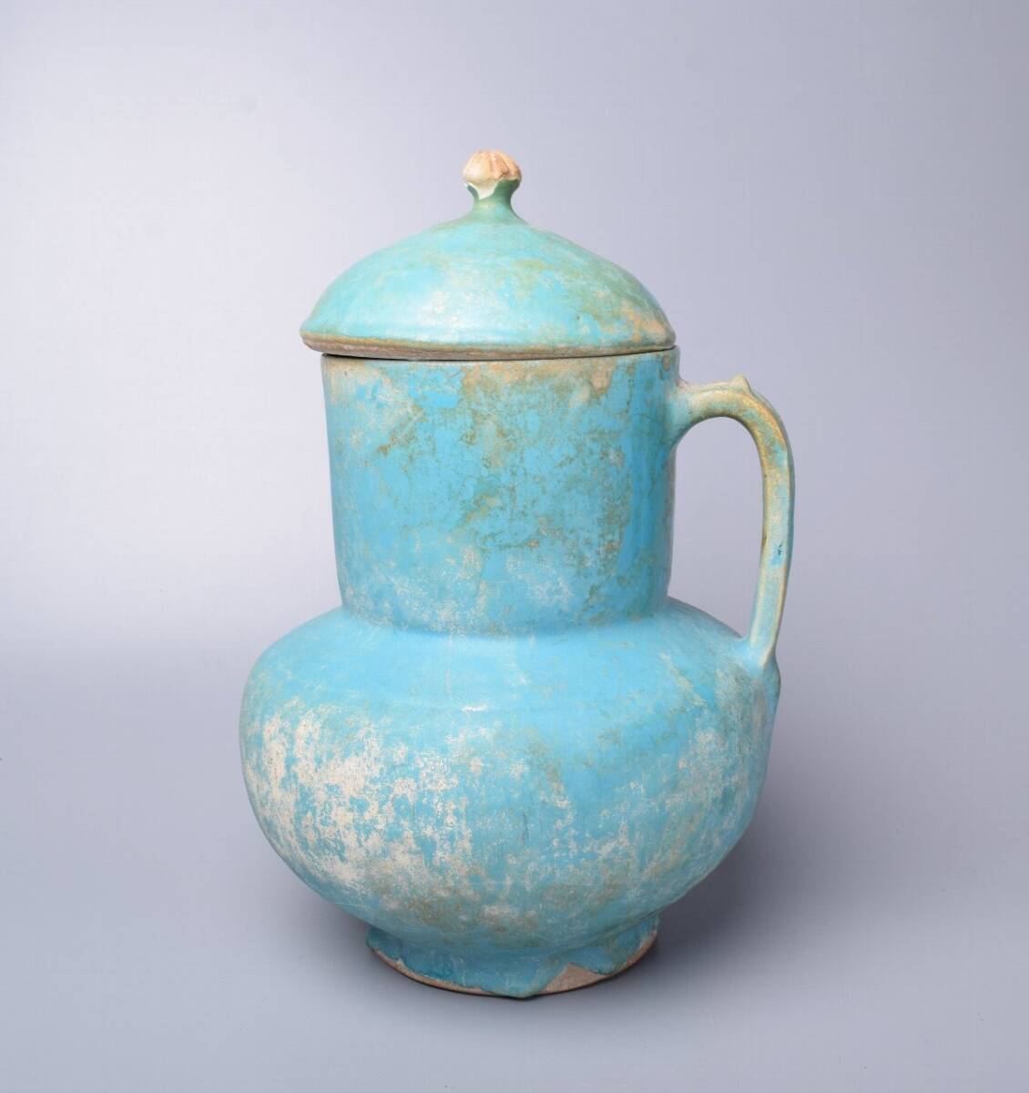 【 ペルシャ陶器 波斯 青釉蓋付壷水差 カシャーン 12-13世紀 市川清箱書 】拍卖