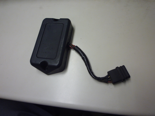 ハーレーエボ 84-95 スポーツスター1200 883 イグニションモジュール 32398-91拍卖