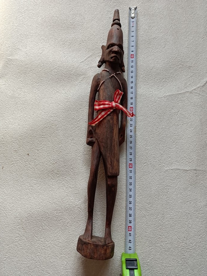 アフリカ 木彫り人形 高さ43cm 中古品 保管品拍卖