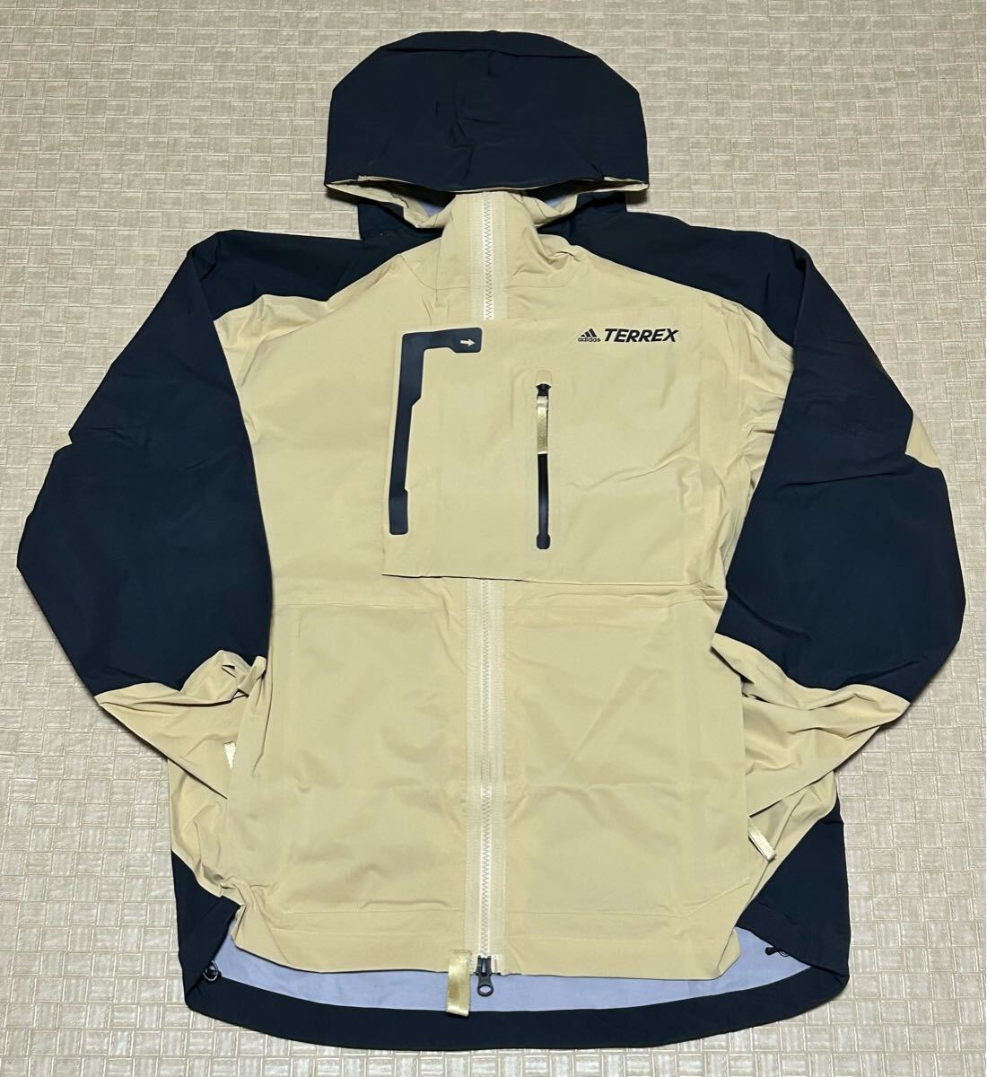 価格38,000円(税込)・新品・L サイズ・adidas・M TERREX XPLORIC R.R・アディダス テレックス マウンテンパーカー シェルジャケット拍卖
