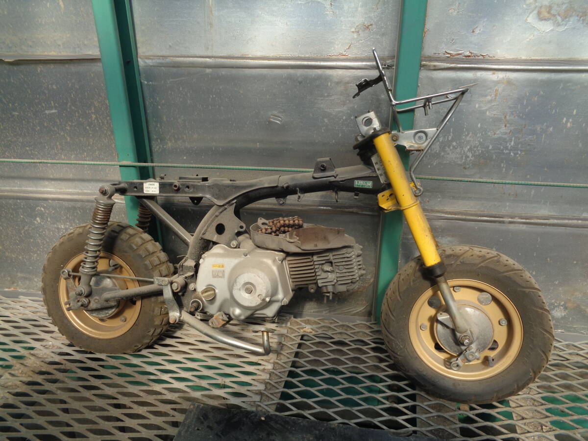 ホンダ 6V ゴリラ50 レストア&部品取りベース車両の扱いの現状販売車両です。NO-34 訳あり商品拍卖