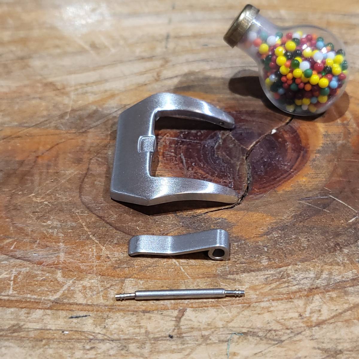 レザークラフト 腕時計 バックル (B型 内径18mm)拍卖