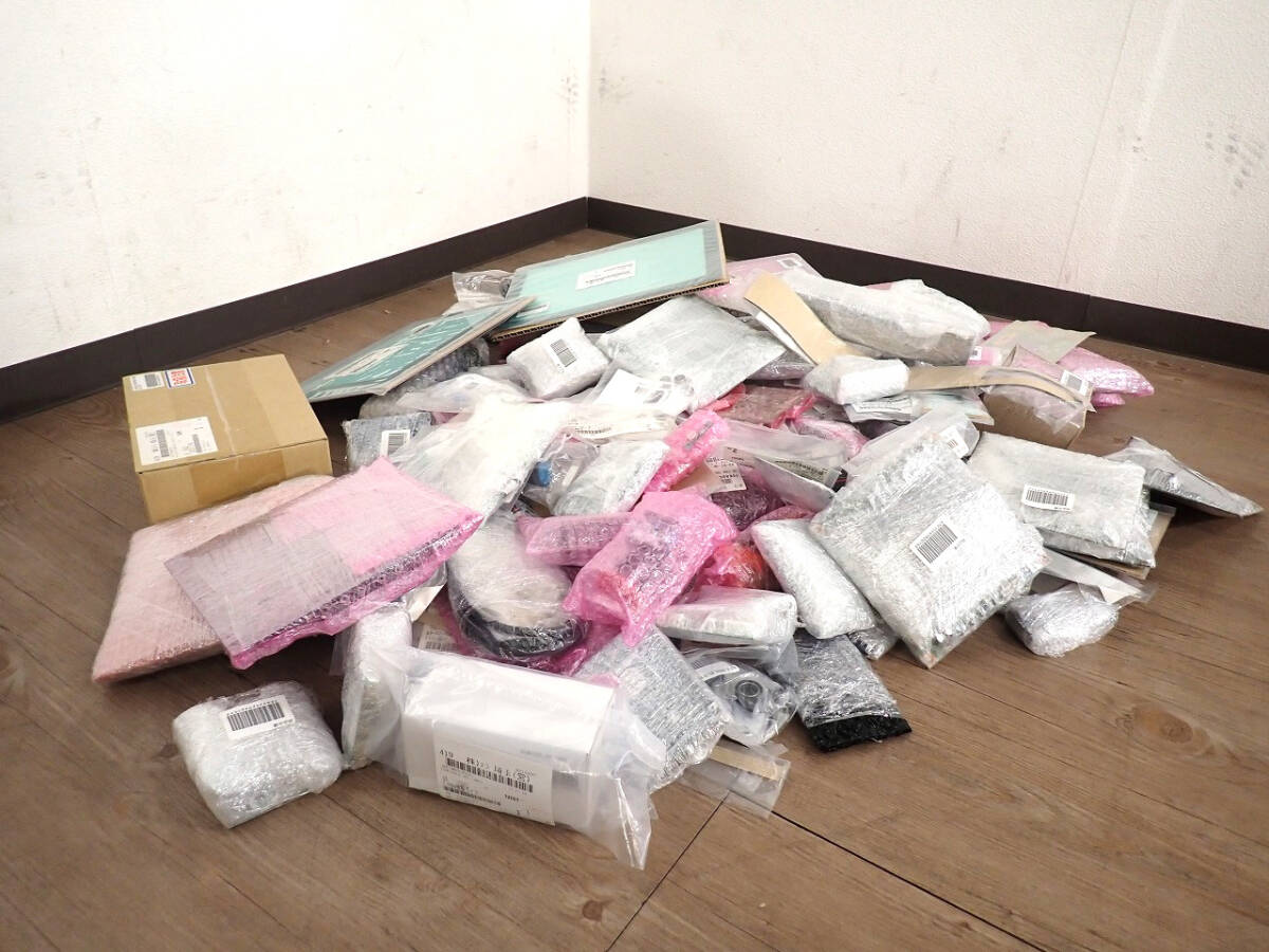 新品 基板セット まとめ売り CUSHION G NO.07009 (SUGA)HINGE R-43 PAD AF(ZJ-54) NO.03379 (IGUS)BUSH JSM-0405-04 NO.08265拍卖