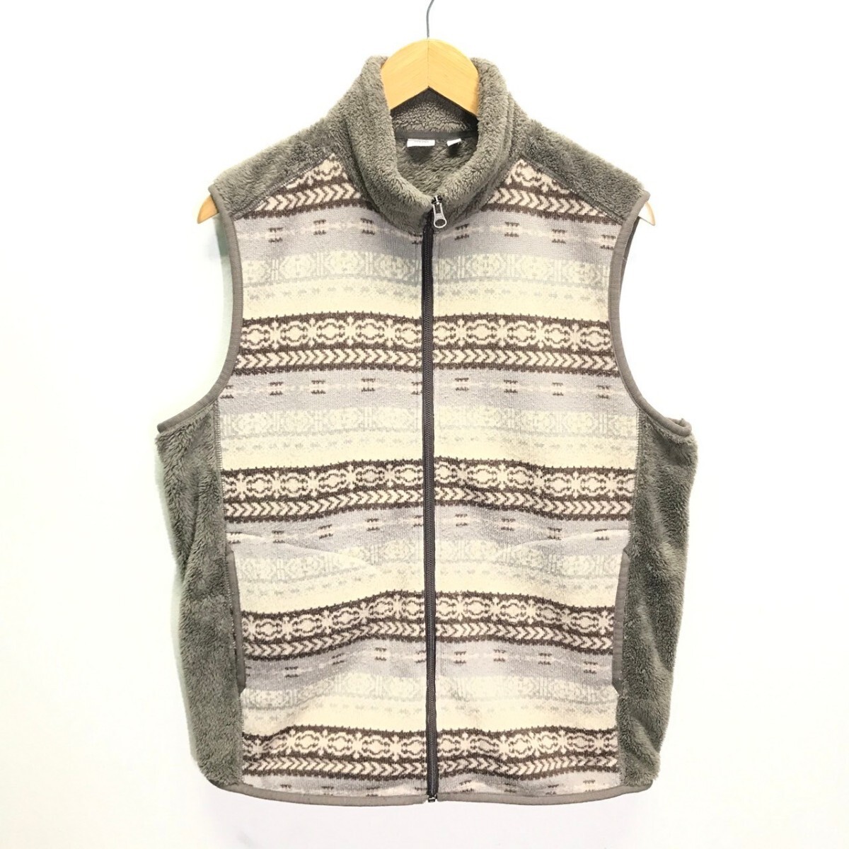 着回し自由自在◎万能な1着◎【UNIQLO】ユニクロ フリースベスト アウター ノルディック柄 重ね着 アウトドア グレー XL /Y25757ii拍卖
