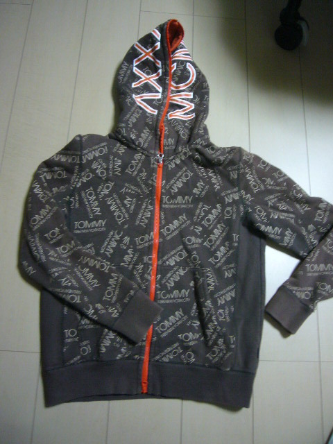 tommy jeans トミーヒルフィガー 長袖パーカ 前ジップアップ 女性 Mサイズ フード付きトレーナー パーカー カジュアル USED 拍卖