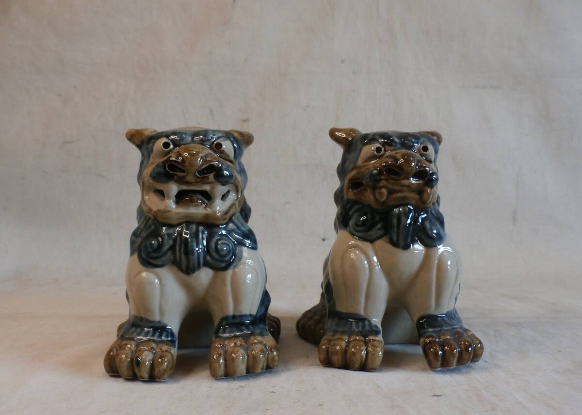 シーサー 置物 一対 沖縄 飾り物 お土産 縁起物 厄除け 狛犬 魔除け A 陶器 唐獅子 インテリア 琉球 阿形 吽形 昭和 拍卖