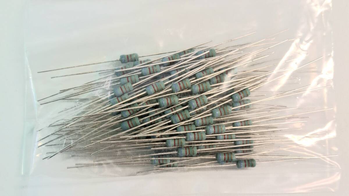 KOA 固定抵抗器 CFPS1/2 620Ω 0.5W 5% 1セット(100本)拍卖