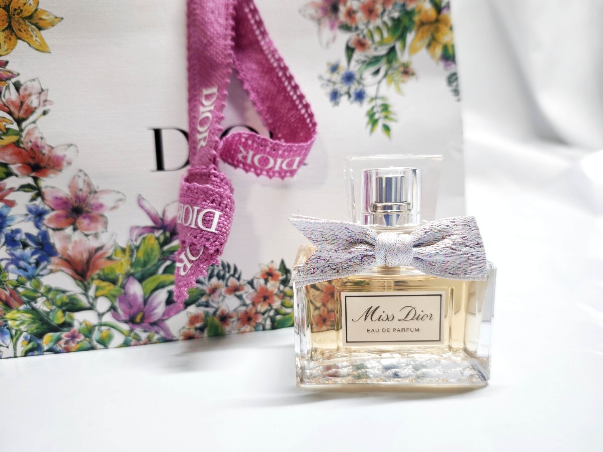 30ml【日本語表記】クリスチャンディオール ミス ディオール オードゥ パルファン オーデパルファム Christian Dior Miss Dior EDP 拍卖