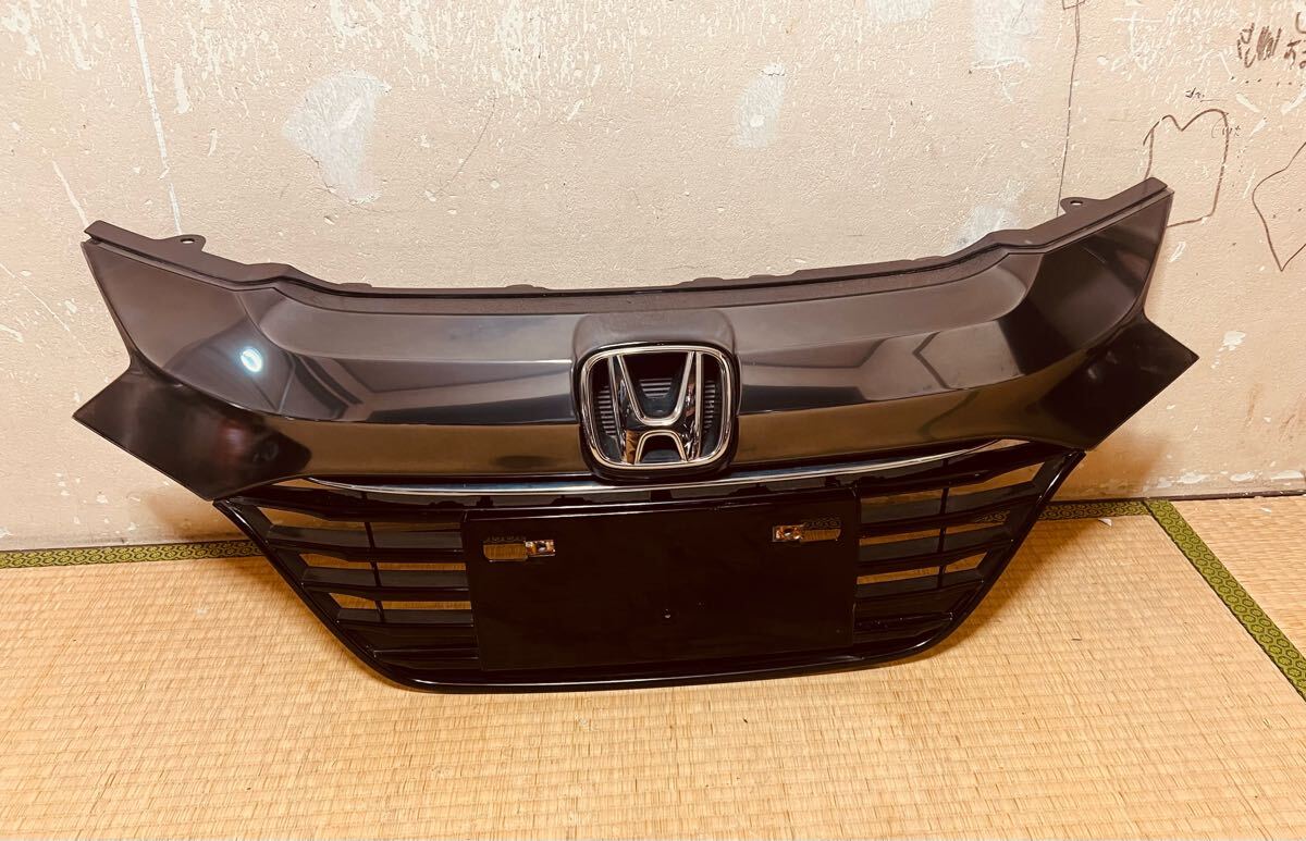 ヴェゼル HV ~28/2 71121-T7B-00 71120-T7B-000 DAA-RU4 ラジエータグリル フロントグリル拍卖