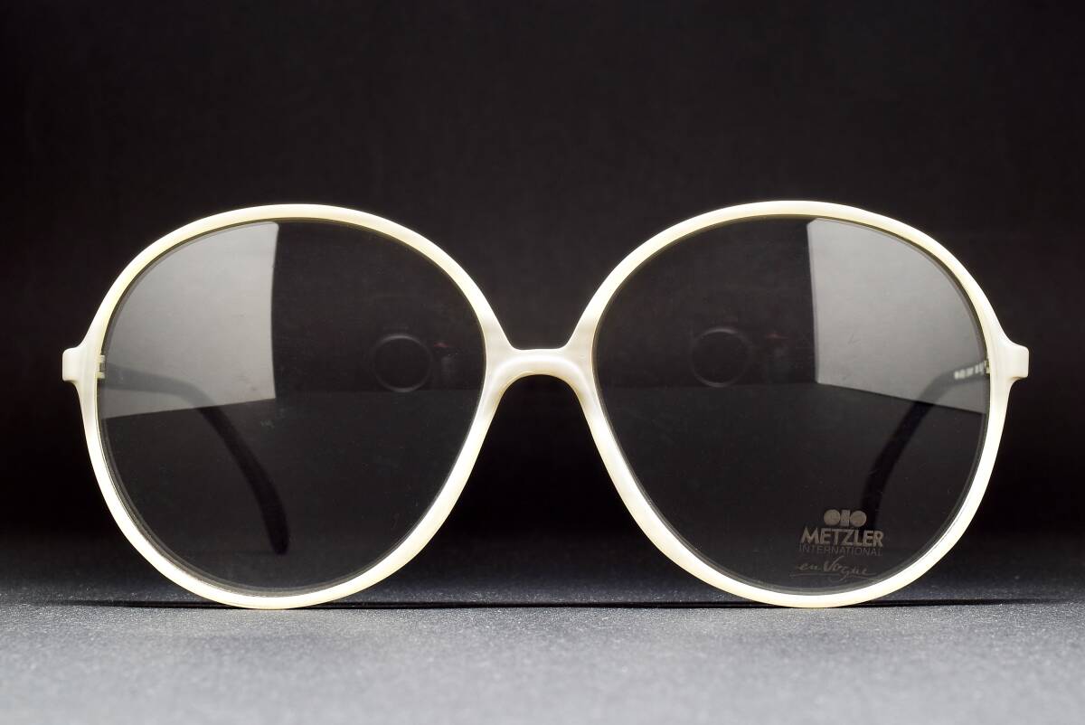 デッドストック ドイツ製 METZLER 0609 855 58-13 オーバーサイズ メガネ サングラス フレーム ヴィンテージ ホワイト/ブラック拍卖
