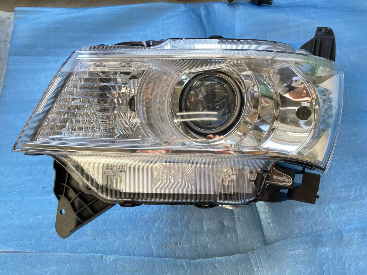 MK21S パレット 左ヘッドライト 2502-2525拍卖