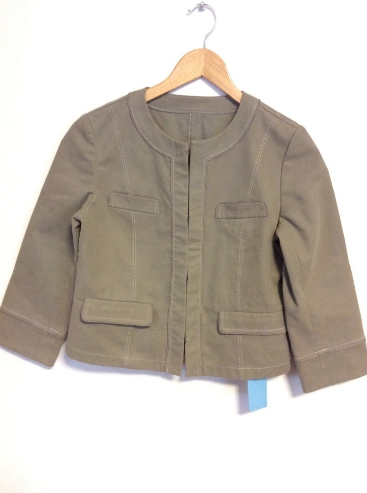 コム サ デ モード グレージュ ステッチが可愛い薄手のジャケット サイズ9拍卖