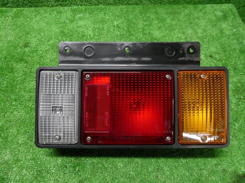 【A66158】◇エルフ NHR85A 右 テールランプ 24V拍卖