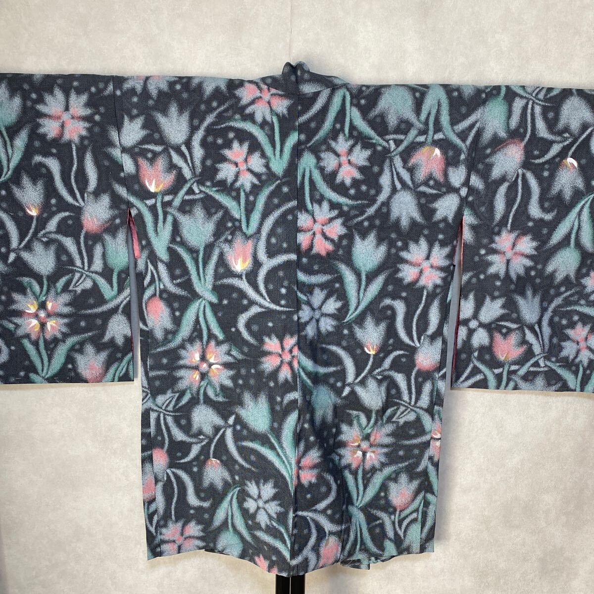 羽織 アンティーク 長羽織 道中着 金 花 黒地 しつけ糸 道行 着物 昭和レトロ 和洋折衷コーデ リメイク 正絹100% い19-08t拍卖