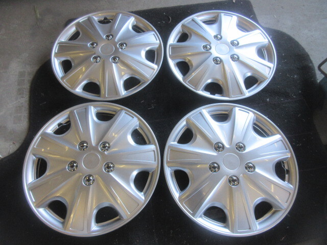 ★⑤R7G8941 15インチ社外ホイールキャップ メーカー不明 修理やストック等に拍卖