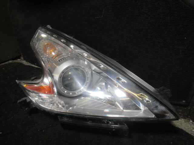 ★⑦R7 64384 Z34 フェアレディZ 純正右ヘッドランプ コイト100-63055 VQ37VHR 修理やストック等に ヘッドライト拍卖