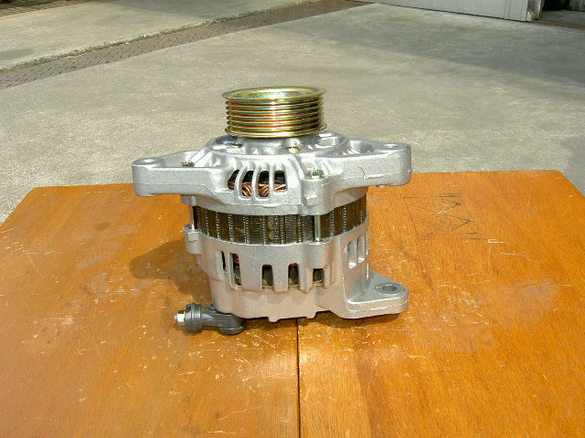 プリメーラ/P10、ブルーバード/U11、パルサー/N14用オルタネーター(ダイナモ)リビルト品 A2T13894、23100-64J10拍卖