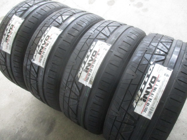 ☆新品激安☆NITTO INVO 255/40R19 4本拍卖