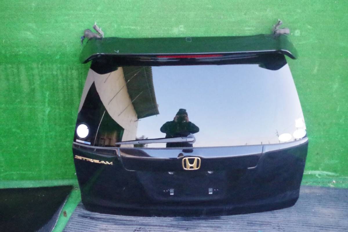 ホンダ ストリーム RN6 バックドア (B92P ナイトホークブラック・パール)拍卖