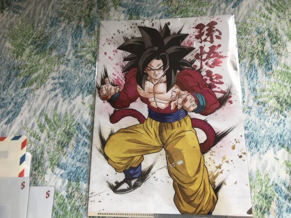 139クリアファイル 一番くじ ドラゴンボール ULTIMATE EVOLUTION With シークレット メタリック 超サイヤ人4 孫悟空 ベジータ拍卖
