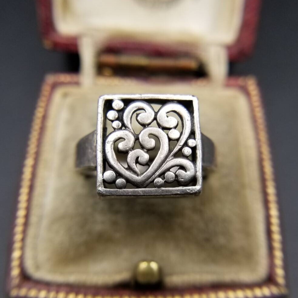 クラシカル スクエアフレーム ハート オープンワーク 925 シルバー ヴィンテージ リング 銀 指輪 レトロジュエリー Y21-S拍卖