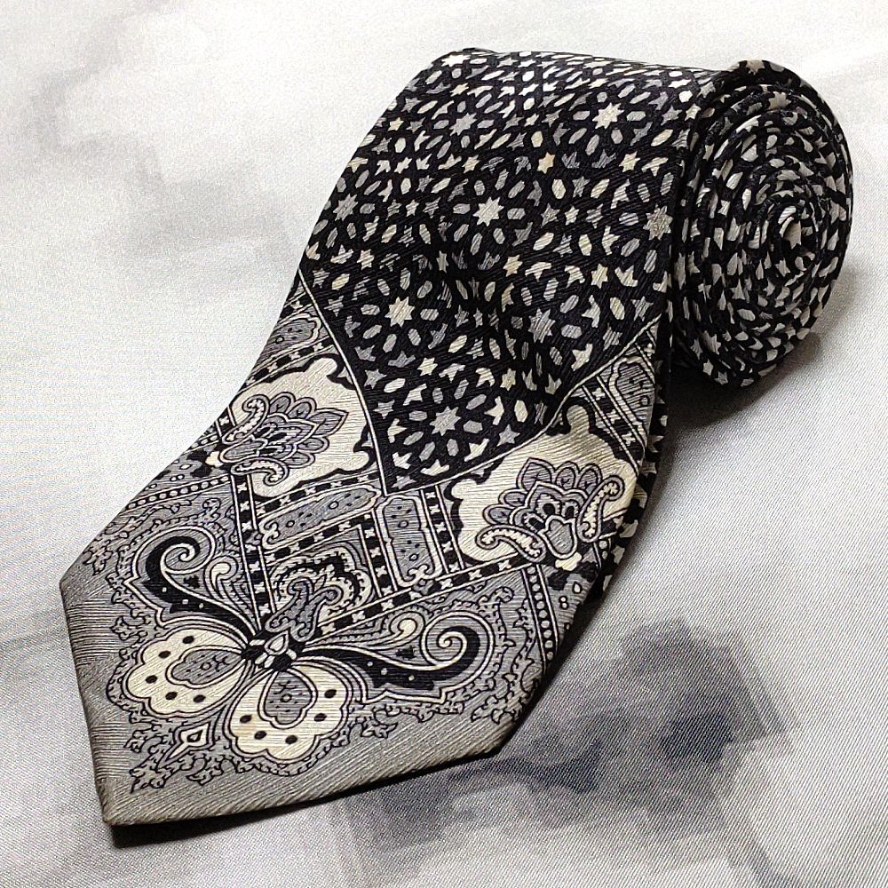 ヴェルサーチ VERSACE 微光沢 ネクタイ イタリア製 シルク100% パターン柄 ミックス L-009000 ゆうパケット拍卖