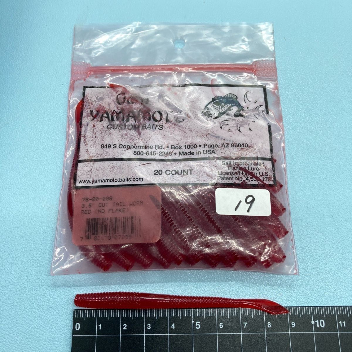 810540 ゲーリーヤマモト 3.5インチ カットテールワーム 19本 GARY YAMAMOTO KUTTAIL WORM #008 ソリッドレッド拍卖