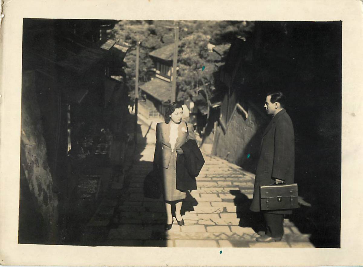 p39748『土曜夫人』スチル 水戸光子 若原雅夫 河津清三郎 片山明彦 植村謙二郎 鈴木美智子 織田作之助拍卖