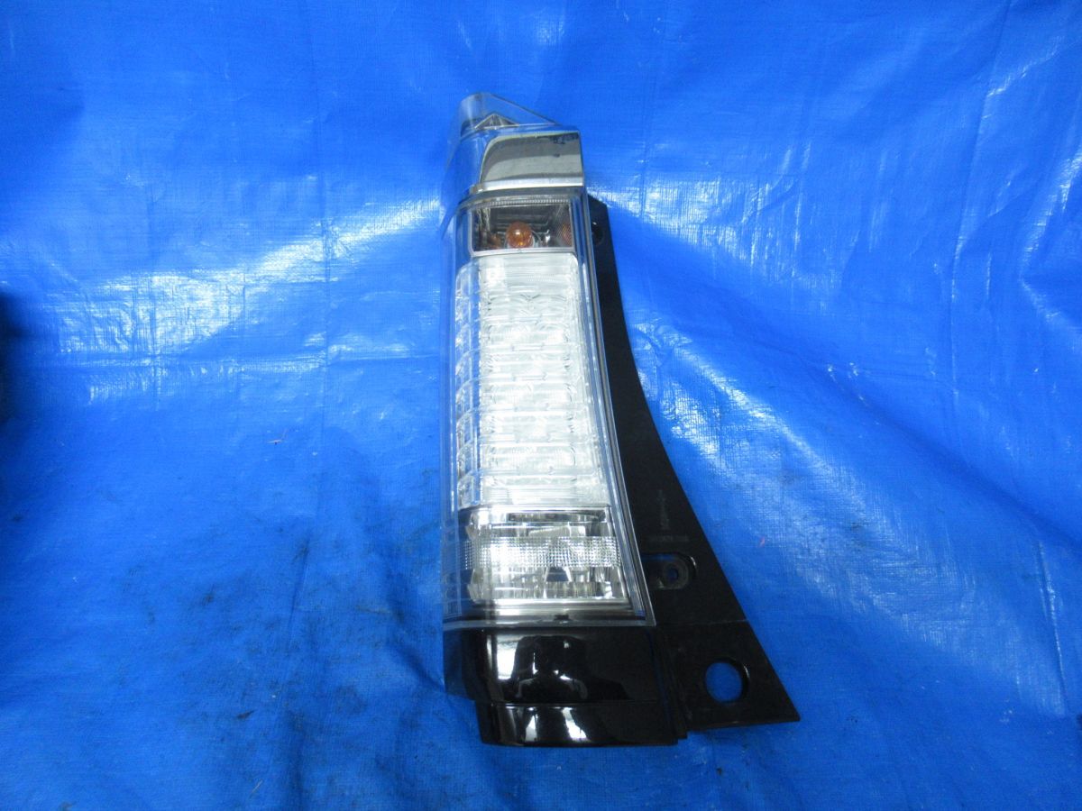 301 打刻 F N-BOX F1 JF2 テールランプ 左 LED テールライト ICHIKOH D106 ★ エヌボックス カスタム拍卖