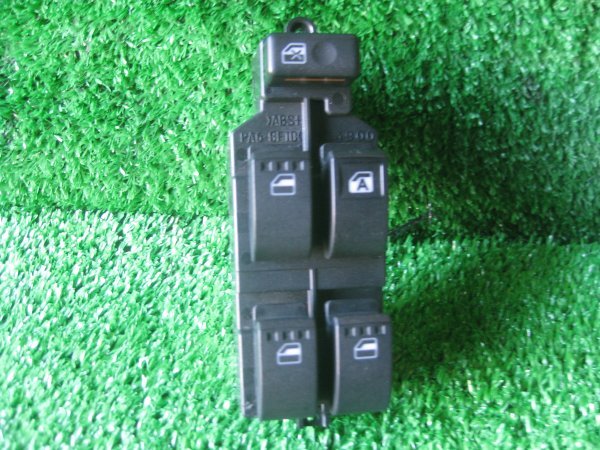 S1003 ◆ムーヴ 『L175S』 パワーウインドスイッチ 右側 PW ソニカ L405S ミラ L275S L650S L350S L150S L152S◆中古 運転席側 送料600円拍卖