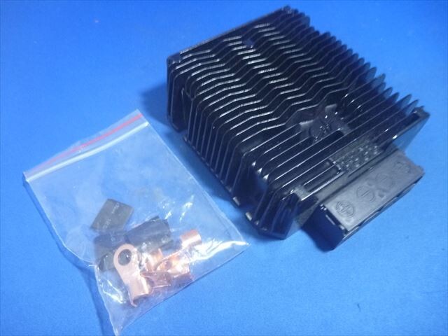 DC コンバーターモジュール 24V変圧12V・入力18~36V 出力12V 100A,1200W電源変換,電圧変更、防水、24Vバッテリーを12Vとして活用拍卖