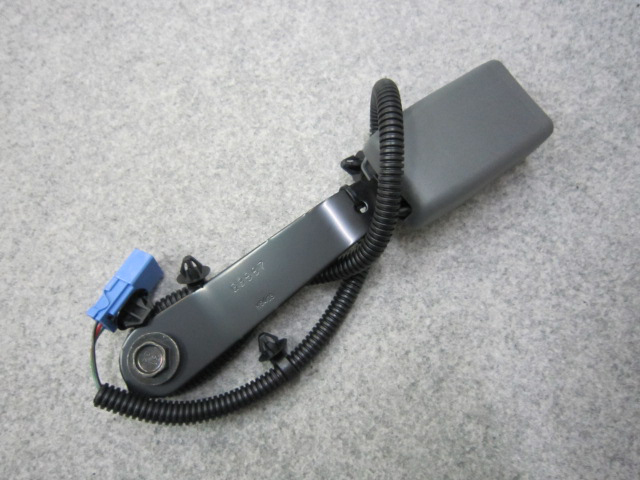 ホンダ純正 シートベルトキャッチ 81455-SFE-J02ZB 未装着拍卖