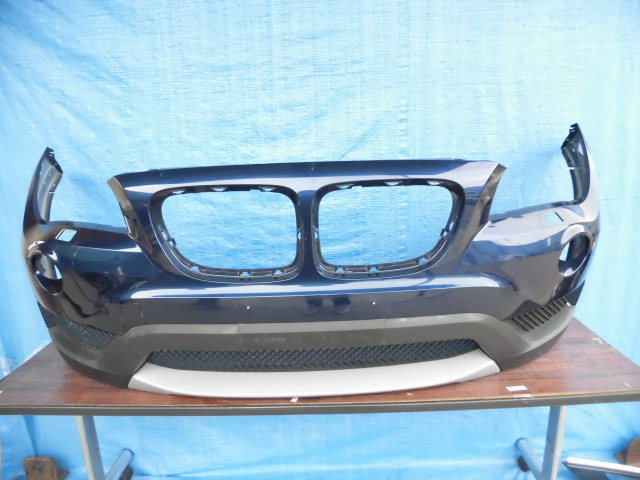 AI568 BMW F48 X1 フロントバンパー 紺 51117303750拍卖