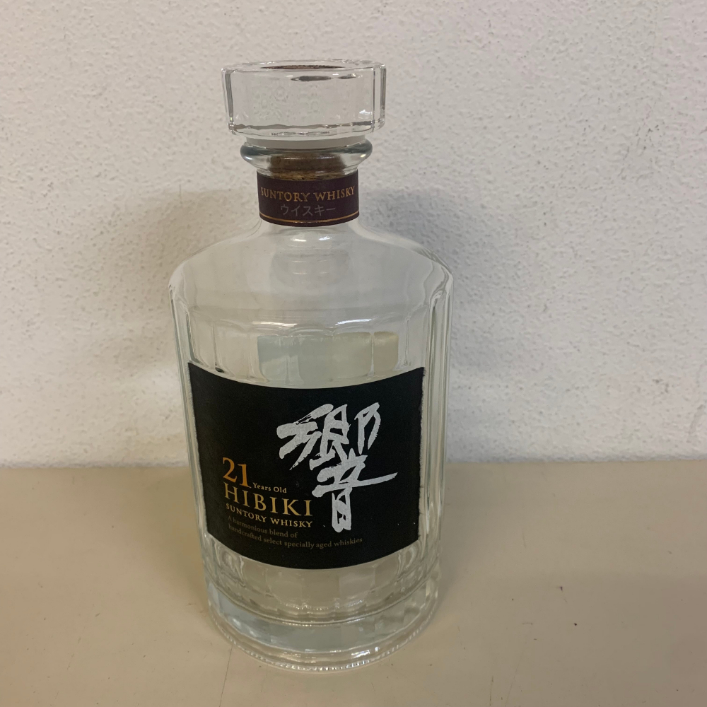 サントリー 21年 響 空瓶 SUNTORY HIBIKI WHISKY 空ボトル ウイスキー ひびき コレクション オブジェ 置物【2336拍卖