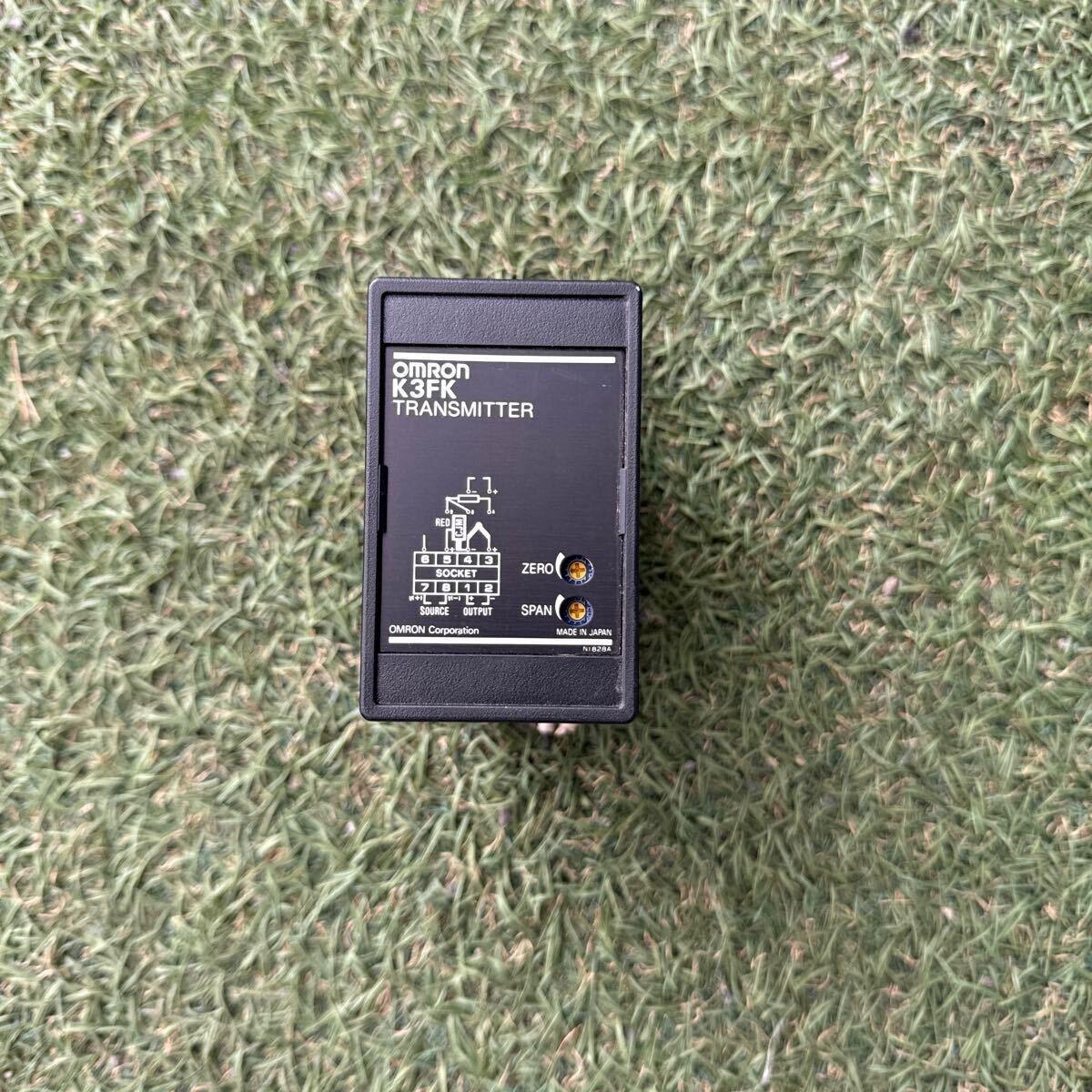 4K272 OMRON TRANSMITTER K3FK-VS-AA-B 信号変換機 保証付き インボイス対応拍卖