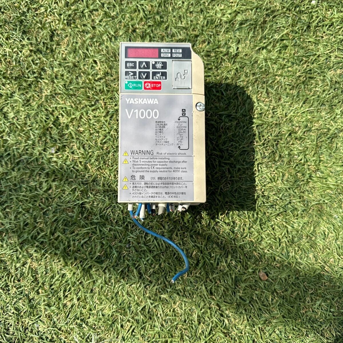 4Y096 CIMR-VA2A0002BAA インバータ V1000シリー 安川電機 保証付き インボイス対応拍卖