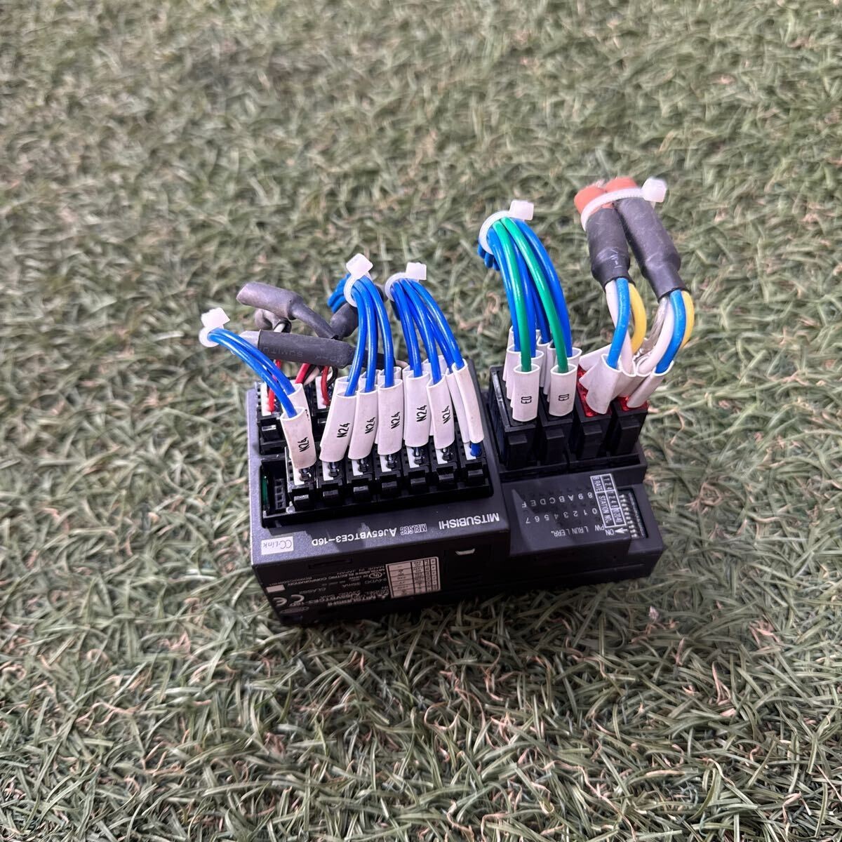 5A694 美品 中古 MITSUBISHI INPUT UNIT AJ65VBTCE3-16D 入力ユニット24VDC 5MA 動作保証 インボイス対応 拍卖