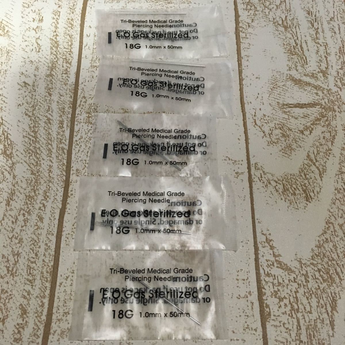 送料無料!ボディピアス 18g 5本セット拍卖