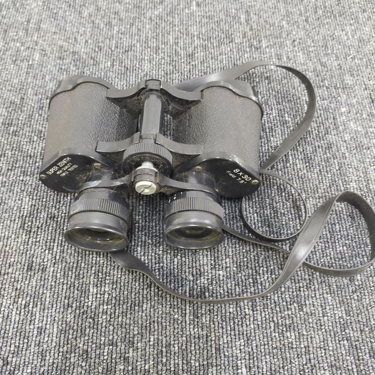 E21-20250225-12 スーパーゼニス SUPER ZENTH 8×30 双眼鏡 Field 7.5 本体+ストラップ カメラ、光学機器拍卖