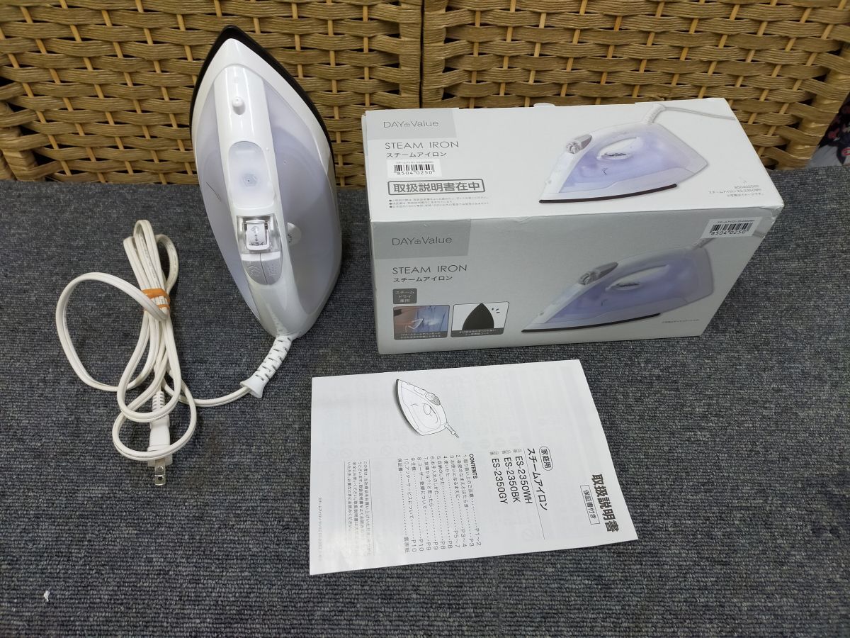 E08-20250204-004 【動作可能】スチームアイロン ES-2350WH 箱、説明書付き拍卖