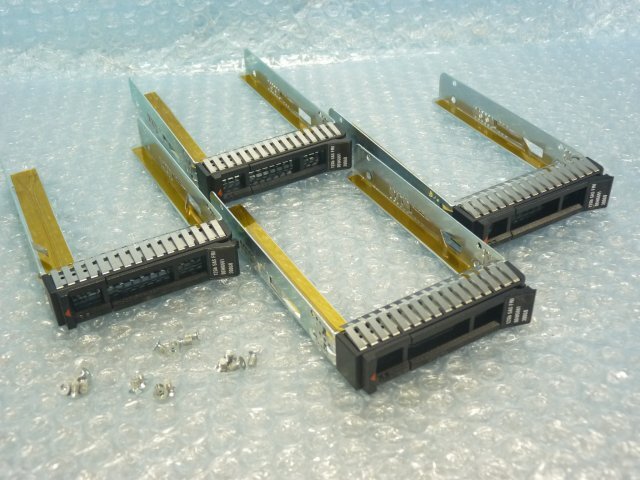 1RDQ // 4個セット IBM ハードディスク(HDD)マウンタ 2.5インチ 用/00E7600/ラベル(12Gb SAS 00WG661 300GB)//Lenovo x3650 M5取外//在庫4拍卖