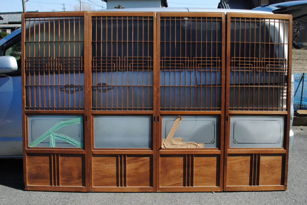 牛2 4枚組 渦巻き型 組子模様装飾 スリガラス張り 木製引戸 1772x660x30ミリ拍卖