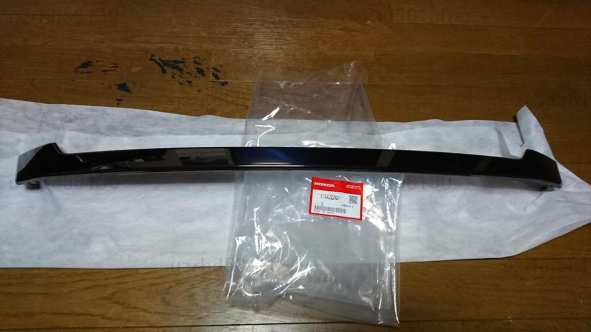 ホンダ純正 ステップワゴンスパーダ 後期 ラジエータグリルモール ブラックスタイル フロントグリル HONDA拍卖