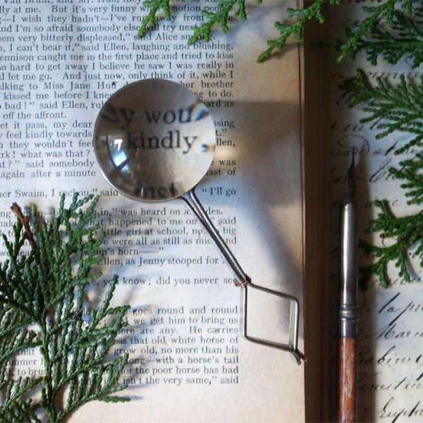 【硝子の塊の深淵を覗く】イギリス アンティーク 拡大鏡 虫眼鏡 ルーペ スタンホープ◆Antique Stanhope-type Magnifying Glass◆拍卖