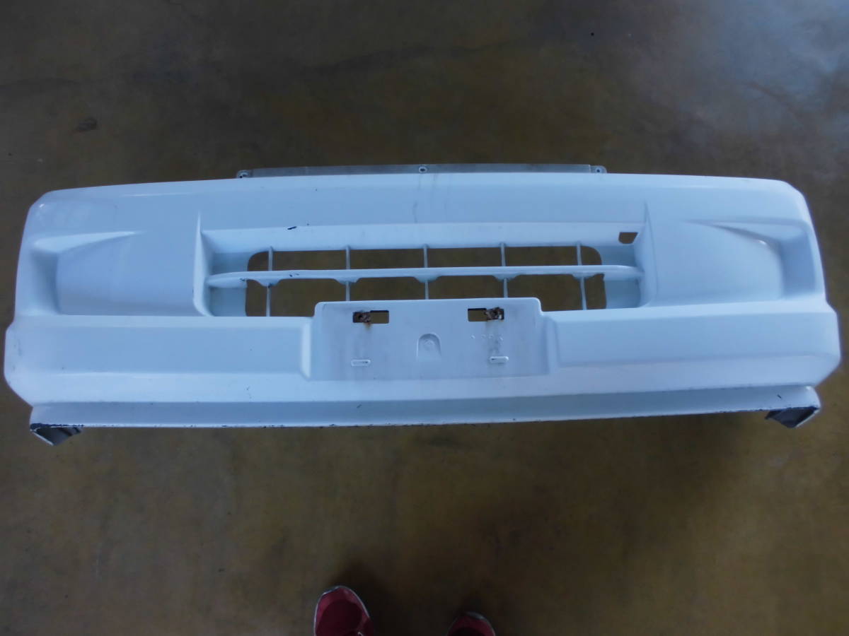 H15 スバル サンバーV TV1 フロント バンパー 51E シロ 中古品拍卖