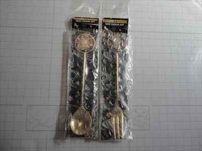 ハローキティ 彫金スプーン/フォークセット【メール便/即決】黄金KT(桜・黒)葉朗彩々 サンリオ 日本 和風 お土産 カトラリー未使用拍卖