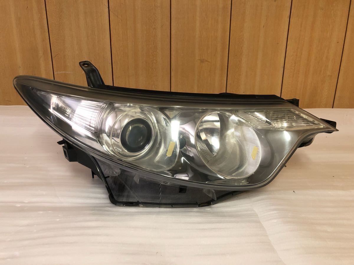エスティマ ACR50 右 HID ヘッドライト KOITO 28-192 打刻70拍卖