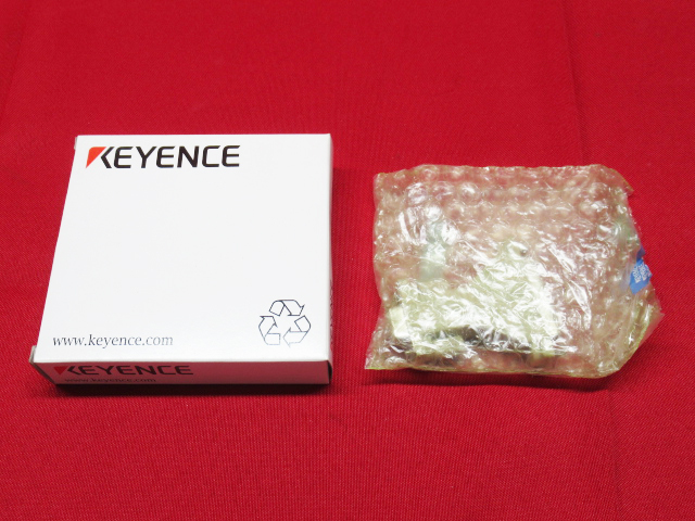 未使用品 KEYENCE キーエンス OP-25057 コンバーター 管理7KR0227M-YP拍卖