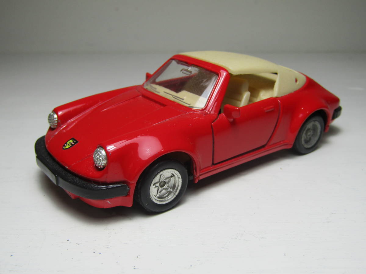 PORSHE 911 SC (930) 2代目 Carrera 1/36 ポルシェ カブリオレ Cabriolet クローズドトップ ワイドタイヤ ビンテージ FLAT6 当時物 美品Ⅰ拍卖